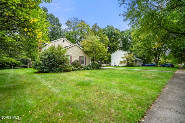 1854 Willowhill Lane, Toledo, OH 43615