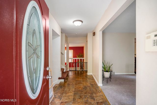 1854 Willowhill Lane, Toledo, OH 43615