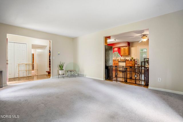 1854 Willowhill Lane, Toledo, OH 43615