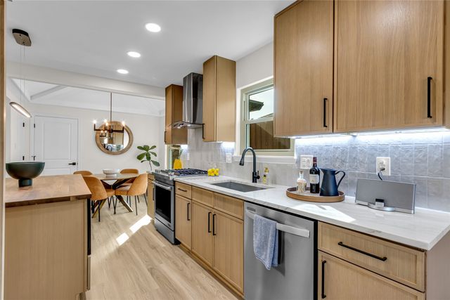 1700 Throwbridge Lane, Plano, TX 75023