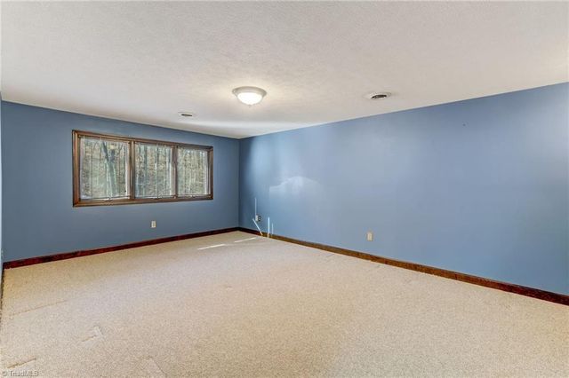 1325 Tellowee Road, Eden, NC 27288