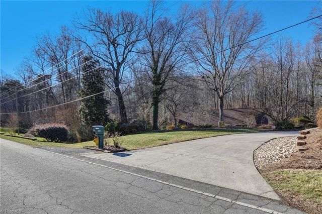 1325 Tellowee Road, Eden, NC 27288