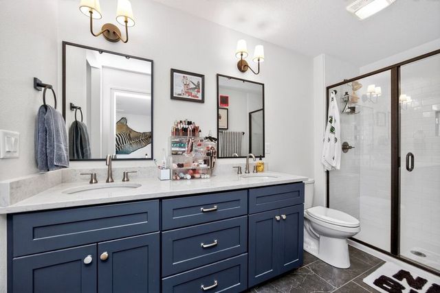 14142 Wilden Drive, Urbandale, IA 50323
