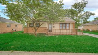 220 S Orchard Drive, Park Forest, IL 60466
