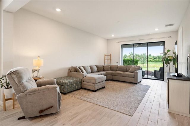 9016 TEQUILA SUNRISE DRIVE, Sarasota, FL 34241