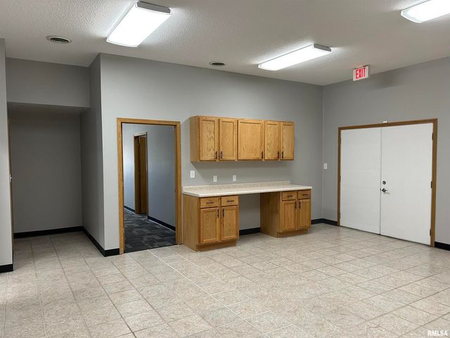 512 1ST Avenue 1, Colona, IL 61241