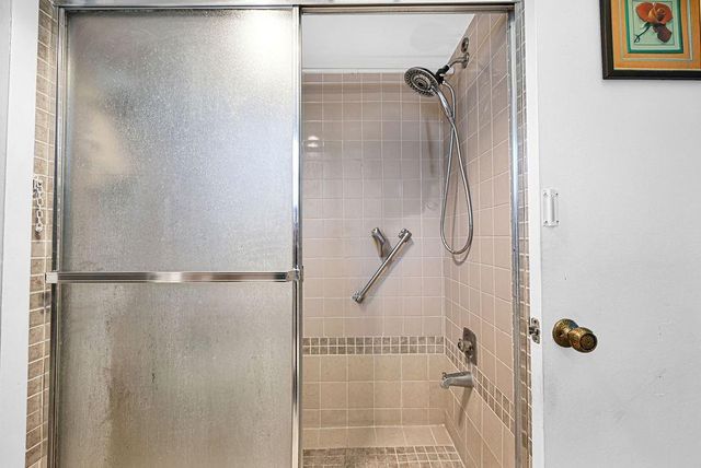 10442 Sunrise Lakes Boulevard 312, Sunrise, FL 33322