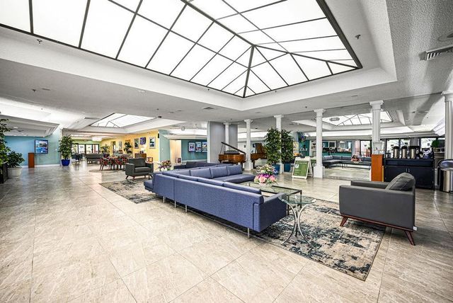 10442 Sunrise Lakes Boulevard 312, Sunrise, FL 33322