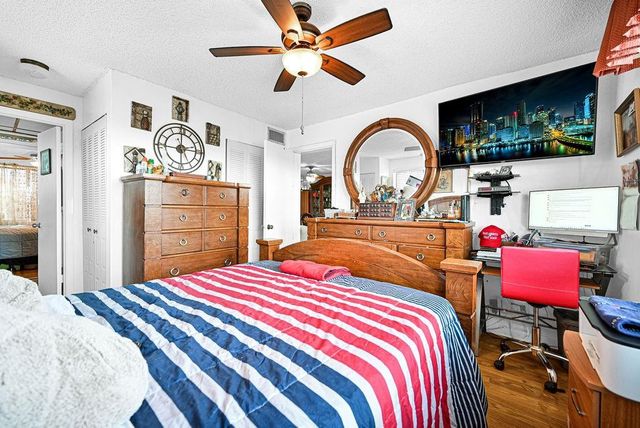 10442 Sunrise Lakes Boulevard 312, Sunrise, FL 33322