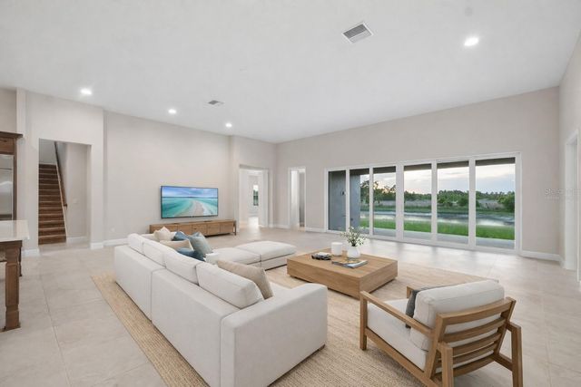 1953 ARCHING BRANCH, Zephyrhills, FL 33541