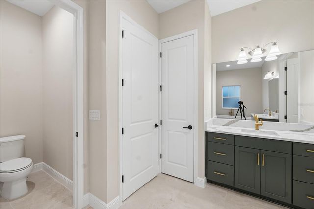 1953 ARCHING BRANCH, Zephyrhills, FL 33541