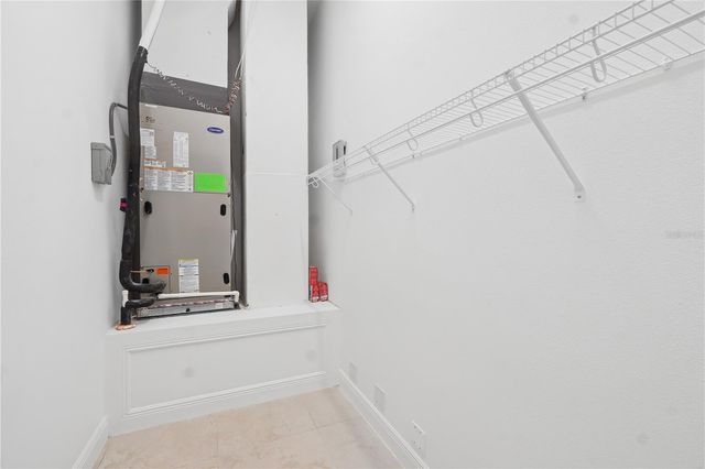 1953 ARCHING BRANCH, Zephyrhills, FL 33541