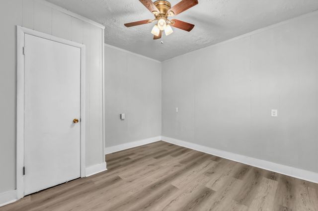 510 Washington Ct, Clarksville, TN 37040