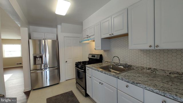 2247 GRAYTHORN RD, Middle River, MD 21220