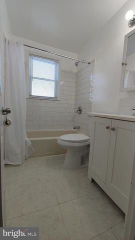 2247 GRAYTHORN RD, Middle River, MD 21220