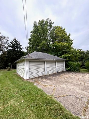 450 S MAIN Street, Creve Coeur, IL 61610