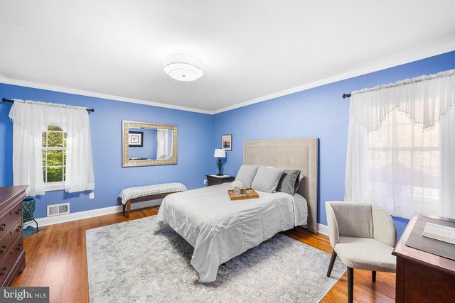 21 ANGUS LN, Warren, NJ 07059