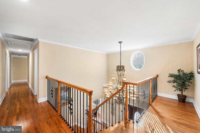 21 ANGUS LN, Warren, NJ 07059
