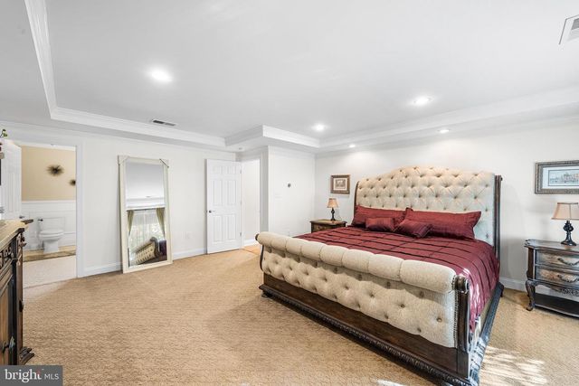 21 ANGUS LN, Warren, NJ 07059