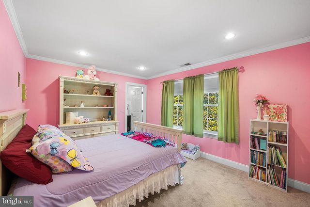 21 ANGUS LN, Warren, NJ 07059