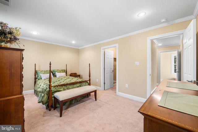 21 ANGUS LN, Warren, NJ 07059