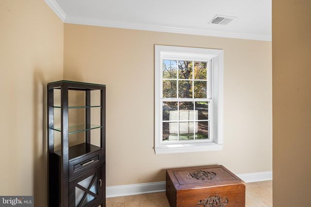 21 ANGUS LN, Warren, NJ 07059
