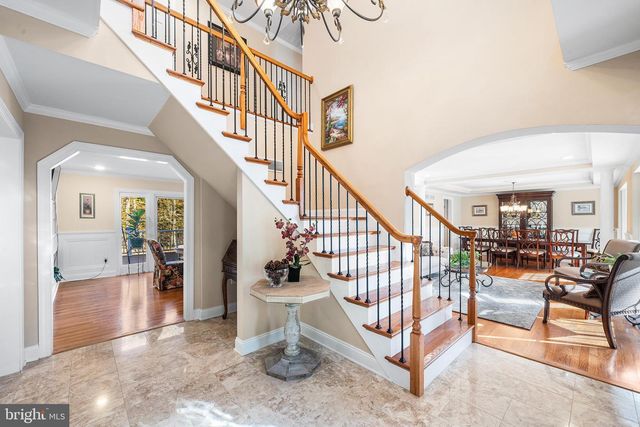 21 ANGUS LN, Warren, NJ 07059