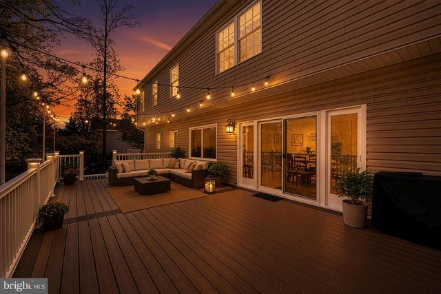 21 ANGUS LN, Warren, NJ 07059