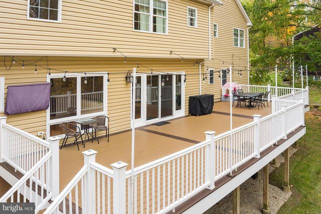 21 ANGUS LN, Warren, NJ 07059