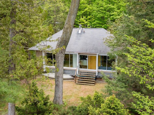 187 Morgan Drive, Shelburne, VT 05482