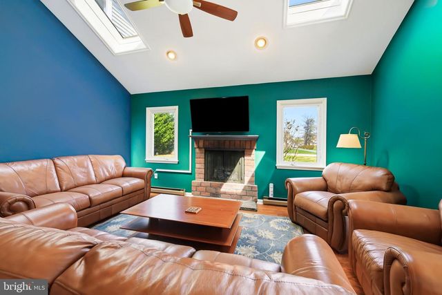 21552 CHICKEN POINT RD, Tilghman, MD 21671