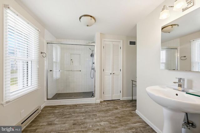 21552 CHICKEN POINT RD, Tilghman, MD 21671
