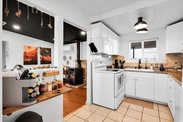 1560 Jackrabbit Trail, 29 Palms, CA 92277