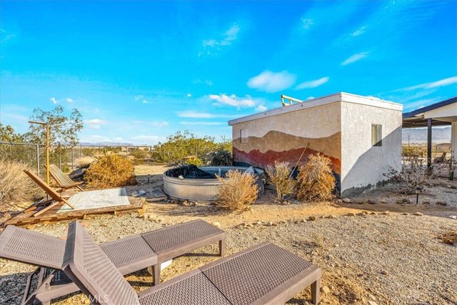 1560 Jackrabbit Trail, 29 Palms, CA 92277