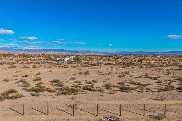 1560 Jackrabbit Trail, 29 Palms, CA 92277