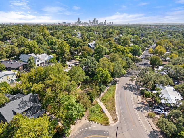 4701-4703 Shoal Creek BLVD, Austin, TX 78756