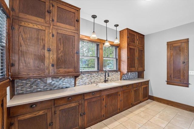 210 W Hudson Street, Mazomanie, WI 53560