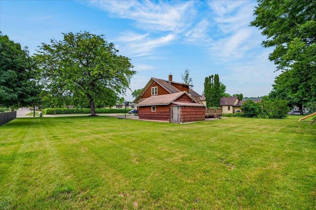 210 W Hudson Street, Mazomanie, WI 53560