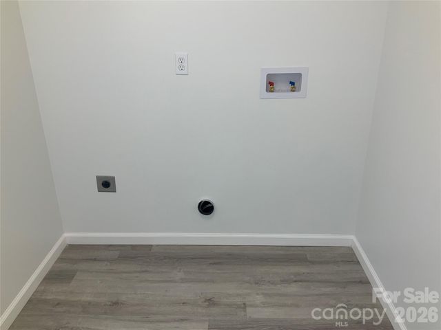 841 B CHARLOTTE Highway, Fairview, NC 28730