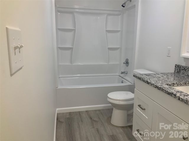 841 B CHARLOTTE Highway, Fairview, NC 28730