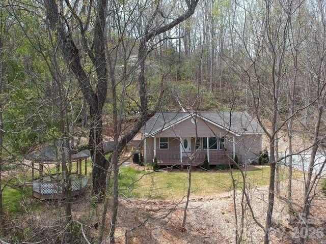 841 B CHARLOTTE Highway, Fairview, NC 28730