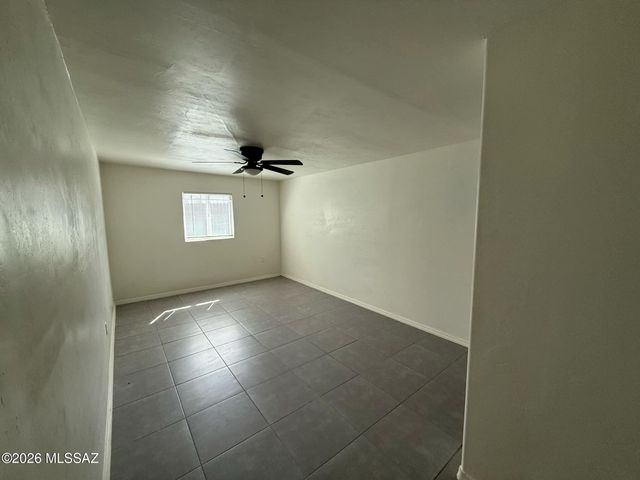 3917 S Liberty Avenue, Tucson, AZ 85714