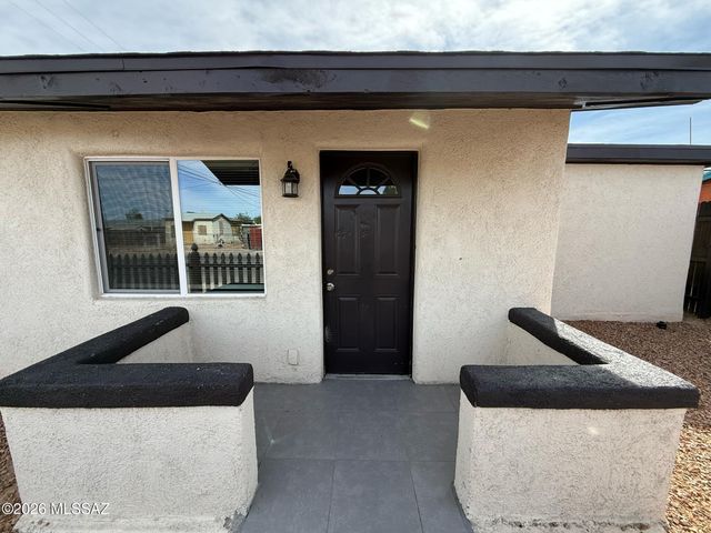 3917 S Liberty Avenue, Tucson, AZ 85714