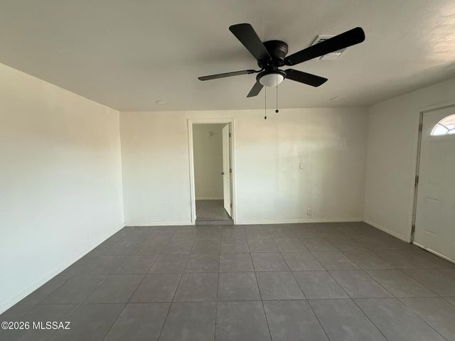 3917 S Liberty Avenue, Tucson, AZ 85714