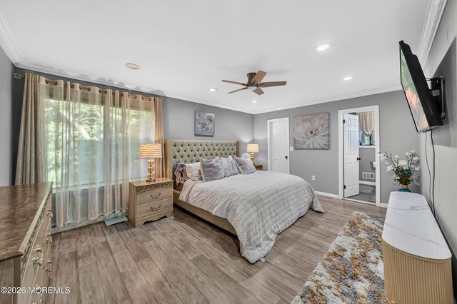 12 Periwinkle Court, East Brunswick, NJ 08816