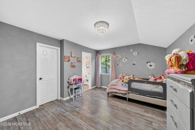 12 Periwinkle Court, East Brunswick, NJ 08816