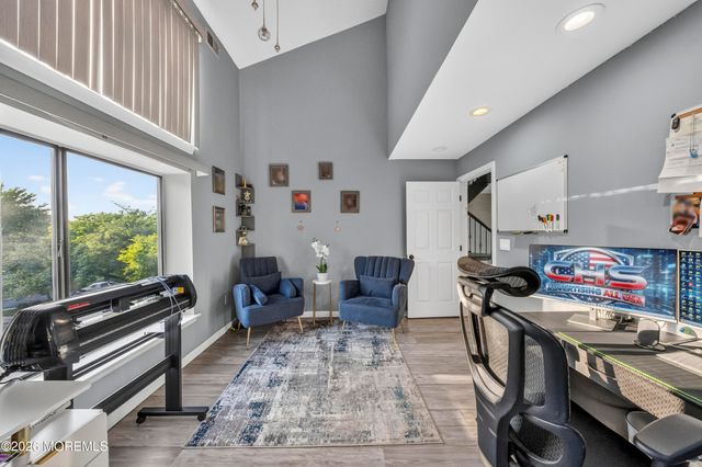 12 Periwinkle Court, East Brunswick, NJ 08816