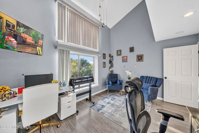 12 Periwinkle Court, East Brunswick, NJ 08816