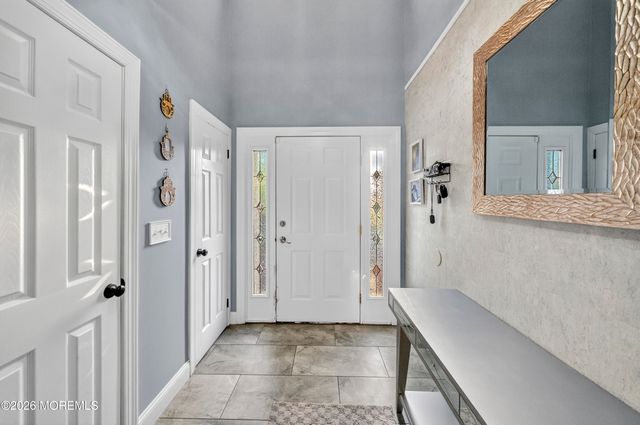 12 Periwinkle Court, East Brunswick, NJ 08816