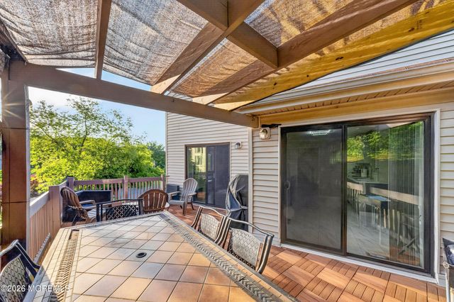 12 Periwinkle Court, East Brunswick, NJ 08816